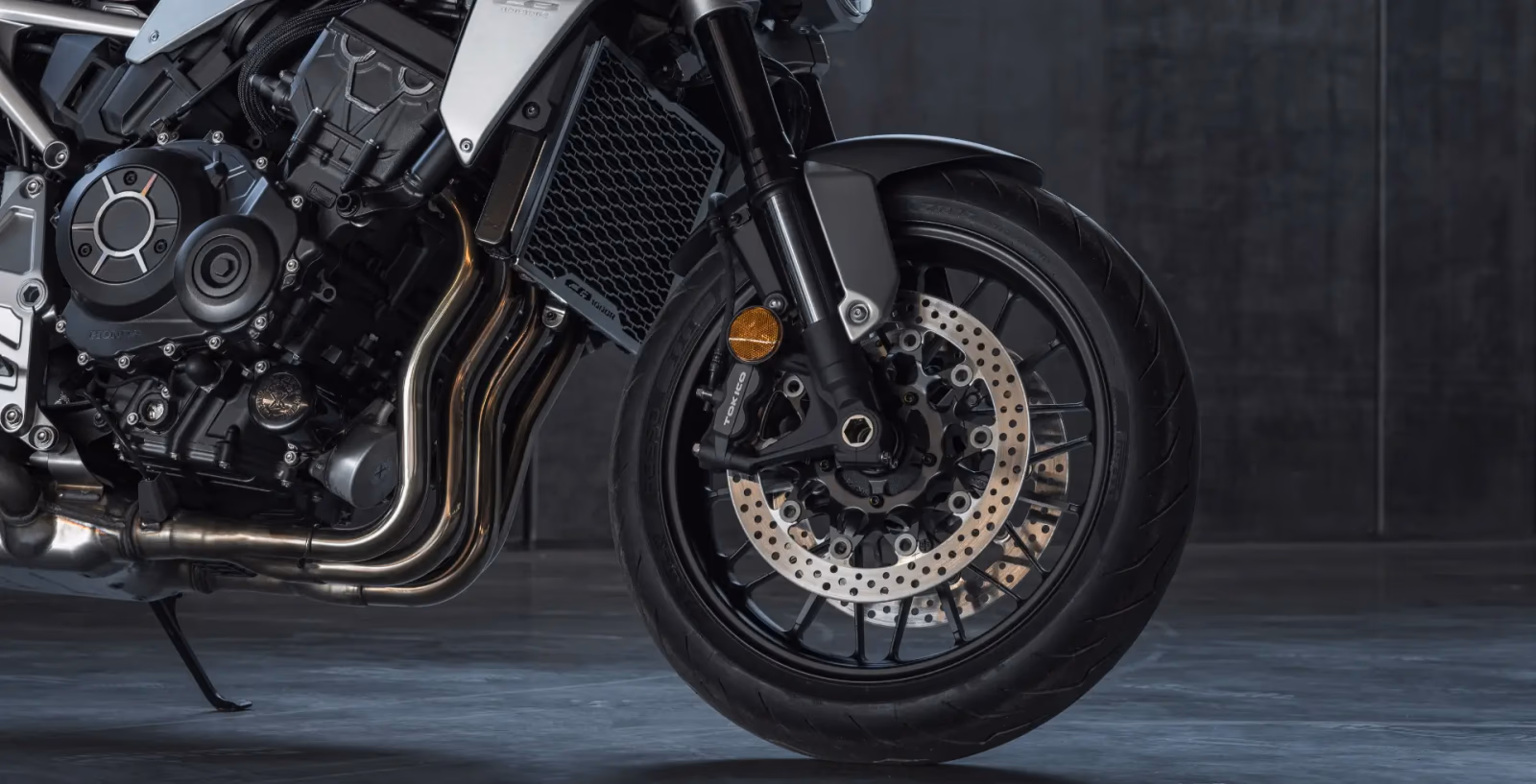 CB 1000R detalhe 6_0 - 4 de 10