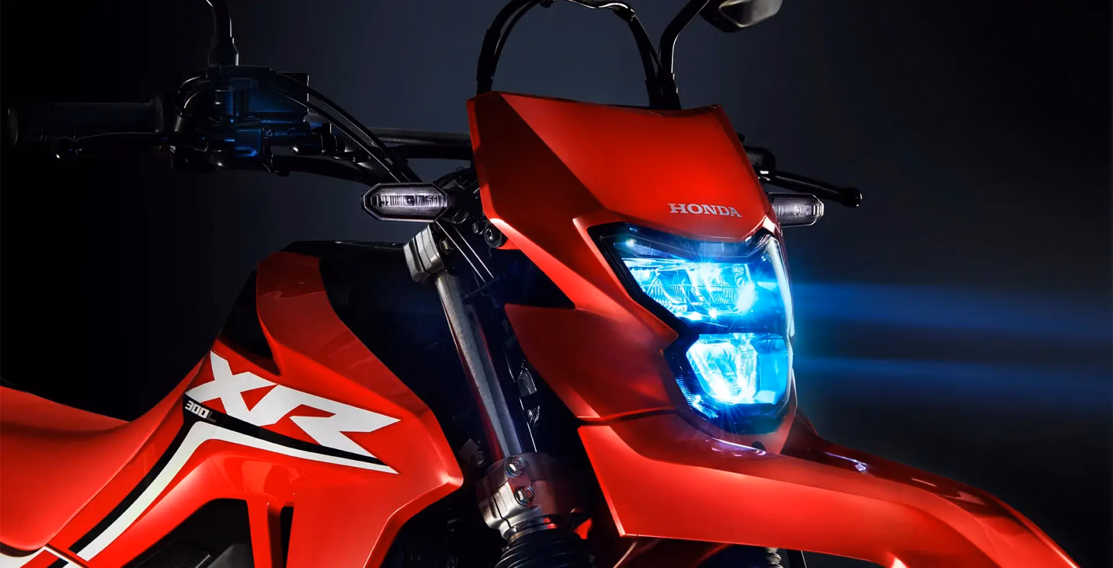 XR 300L Tornado farol - 16 de 22