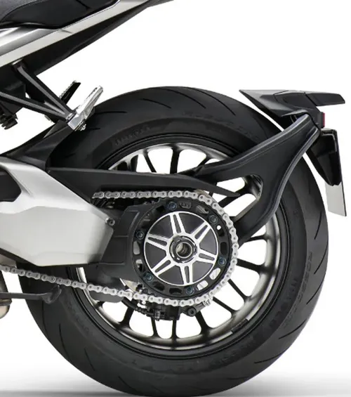 Detalhe do freio traseiro da CB 1000R Neo Sports Café