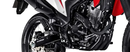 Detalhe do motor da XR 300L Tornado
