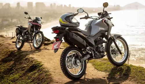 Visual moderno da XRE 190